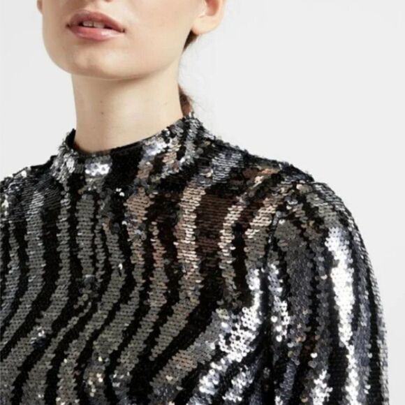 TED BAKER Sequin Mini Dress Animal Striped Print Mock Neck LS Silver Sz 0-2 / XS - Picture 6 of 15